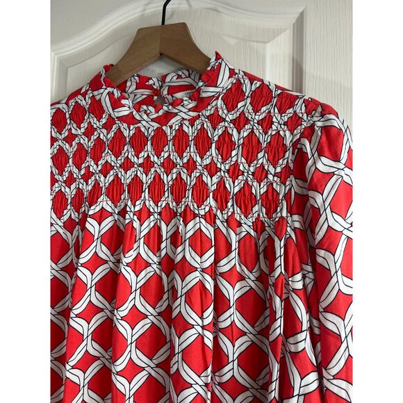 Crown & Ivy Women's Geometric Print Long Sleeve Smocked Blouse Top Size S - Picture 2 of 10